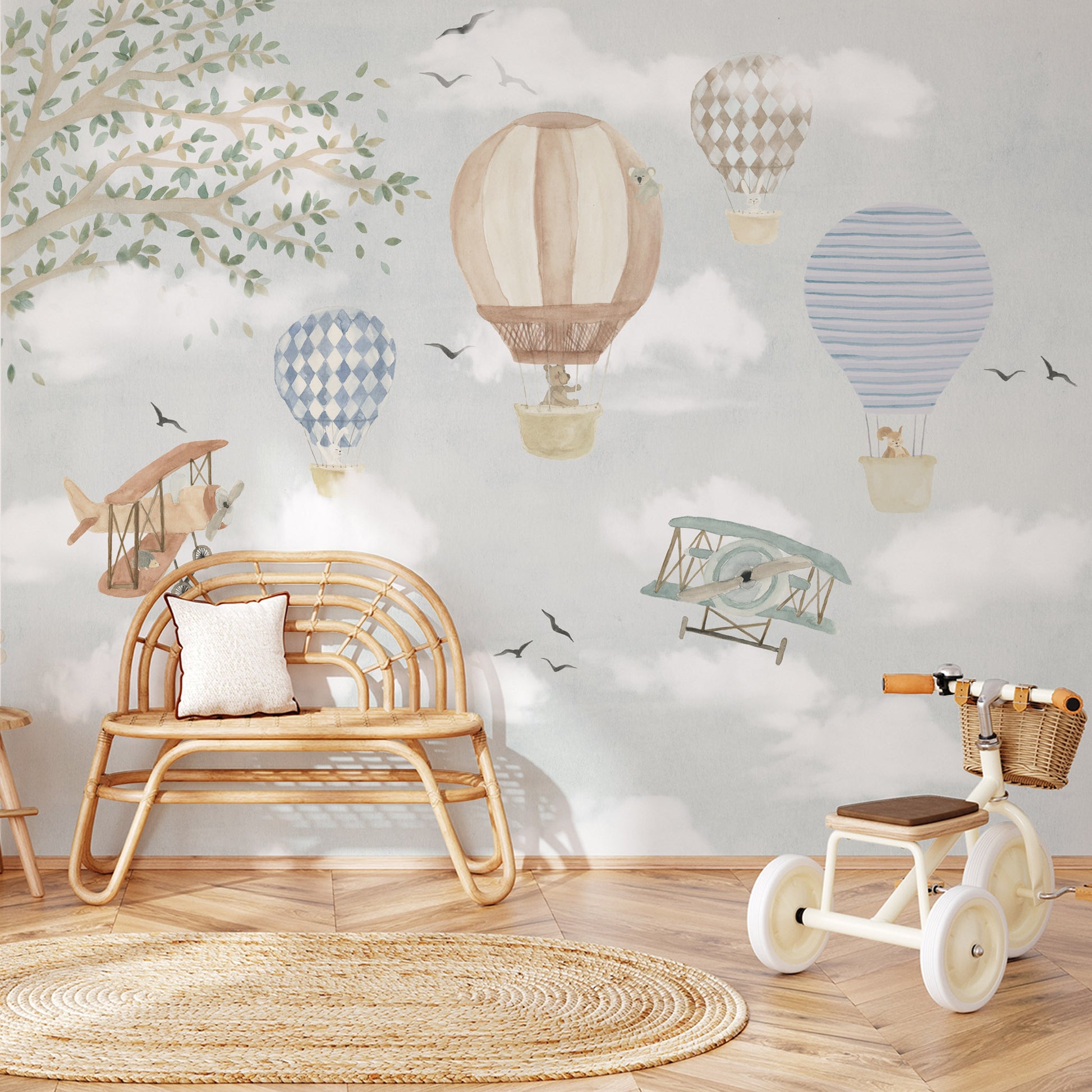 Papel de parede Balões Aquarelado com Bichinhos